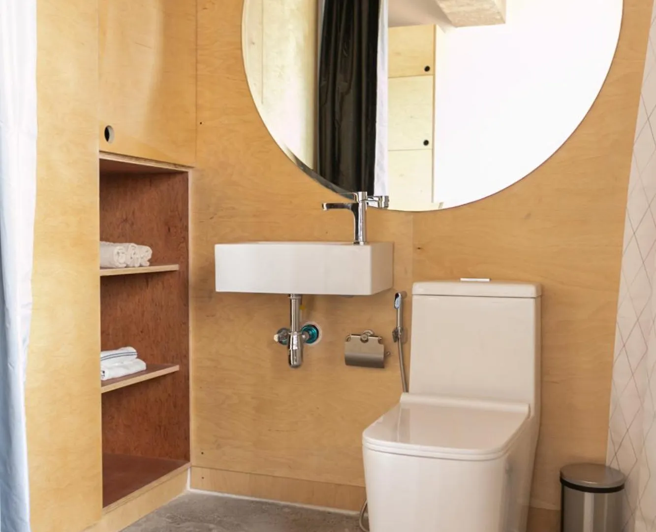 Homebase Kapitolyo - Minimalist Serviced Apartments Pasig City Aparthotel