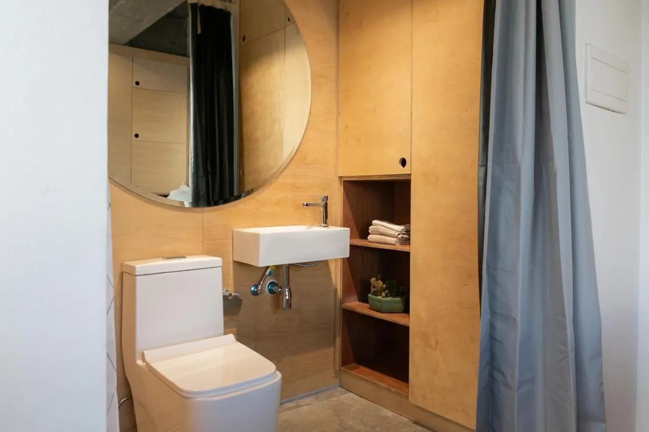 Homebase Kapitolyo - Minimalist Serviced Apartments Pasig City Filippine