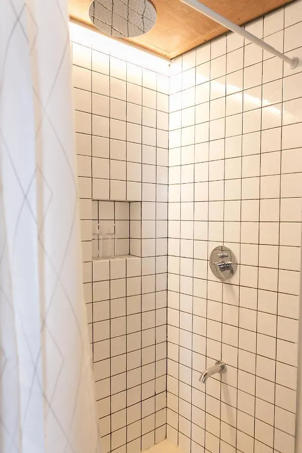 Homebase Kapitolyo - Minimalist Serviced Apartments Pasig City Aparthotel