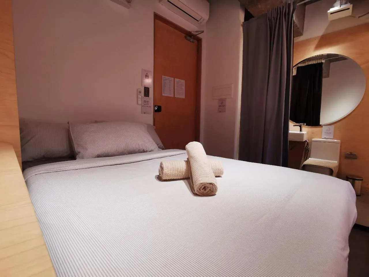 Homebase Kapitolyo - Minimalist Serviced Apartments Pasig City Philippines