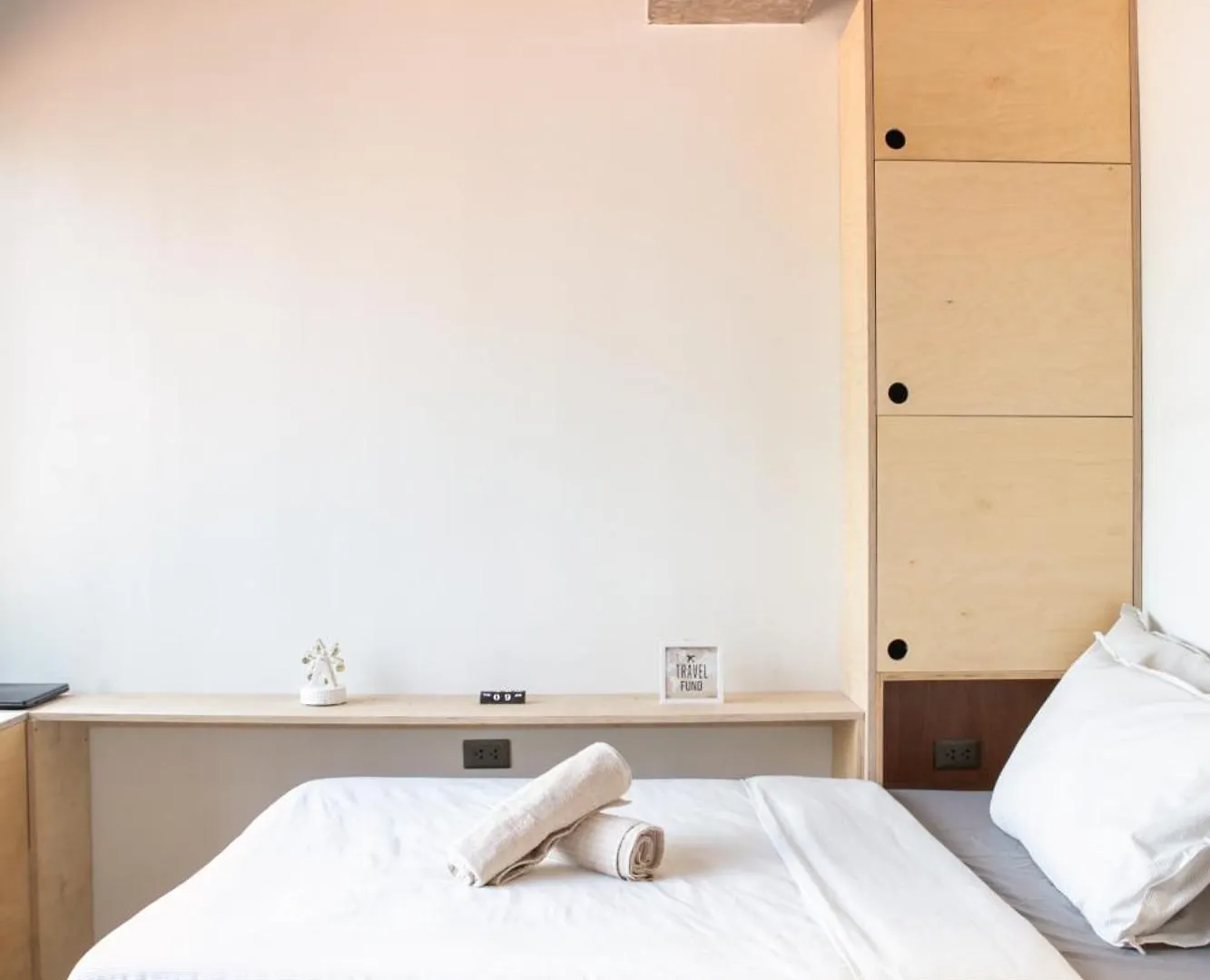 Homebase Kapitolyo - Minimalist Serviced Apartments Pasig City Aparthotel